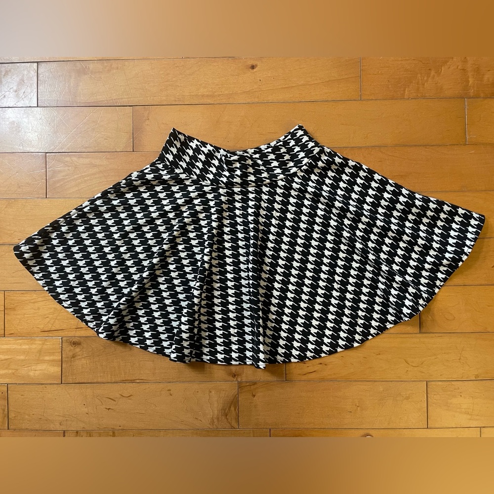 Black and white skater circle skirt
